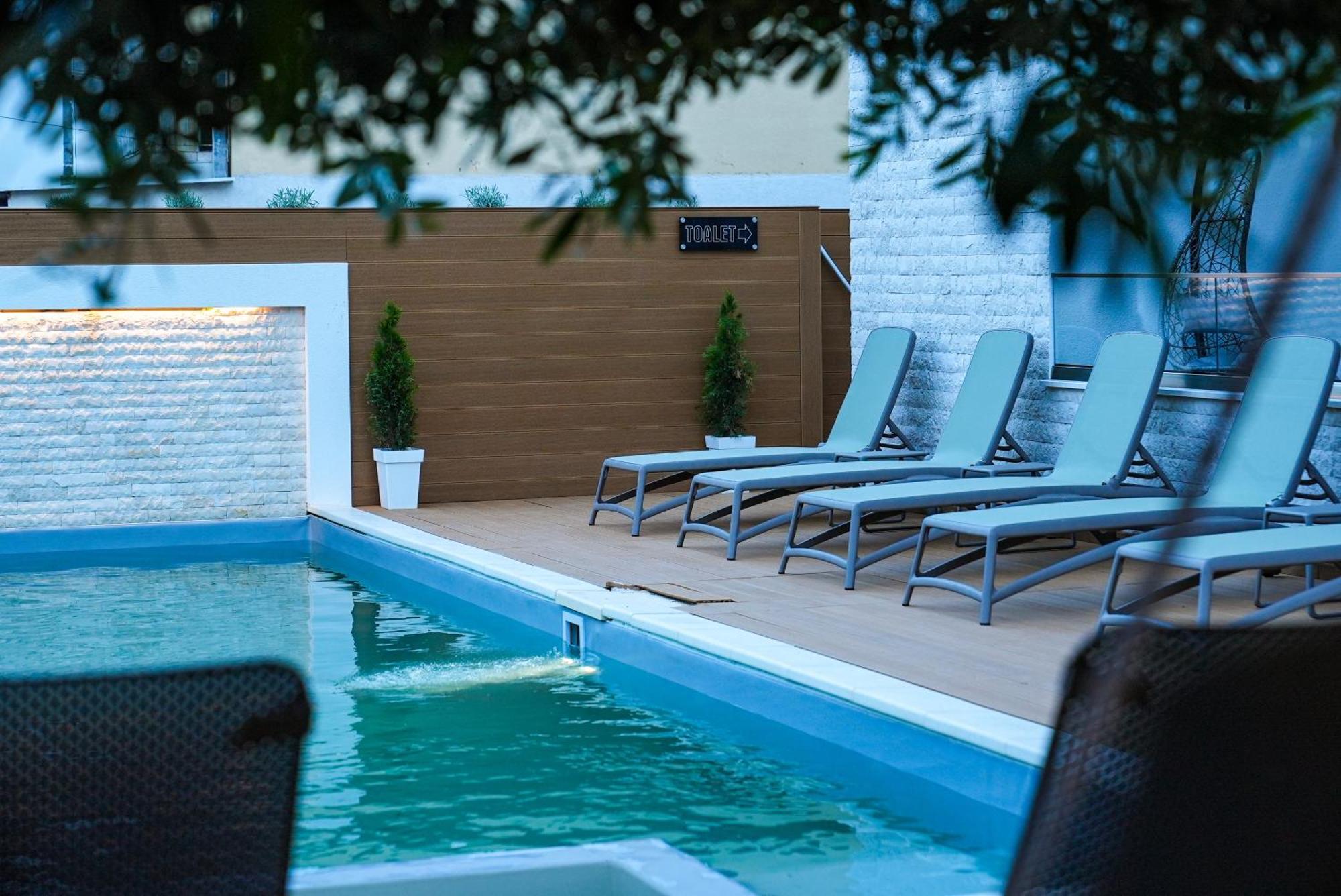 Apartmani Nilaj Ulcinj Exterior photo
