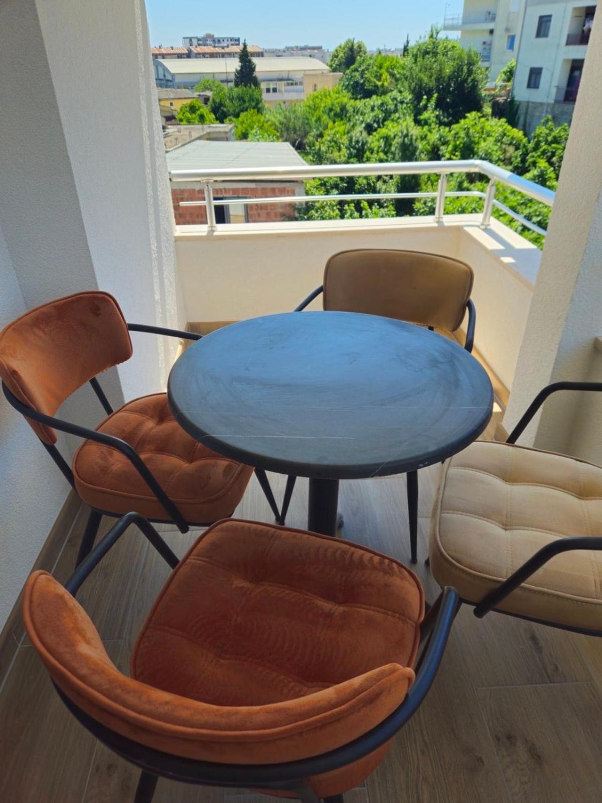 Apartmani Nilaj Ulcinj Exterior photo